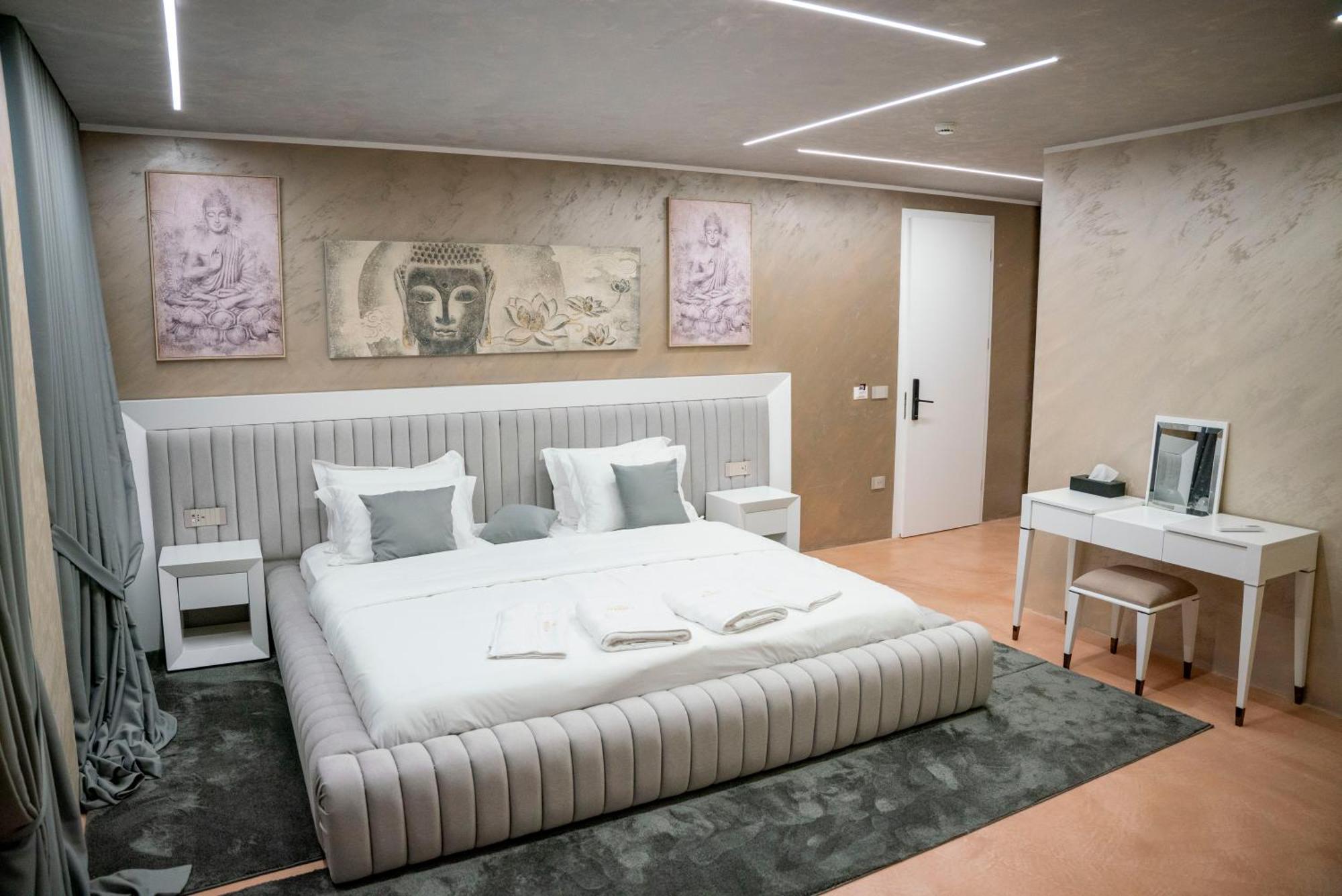 Hotel Pernoca Durrës Eksteriør bilde