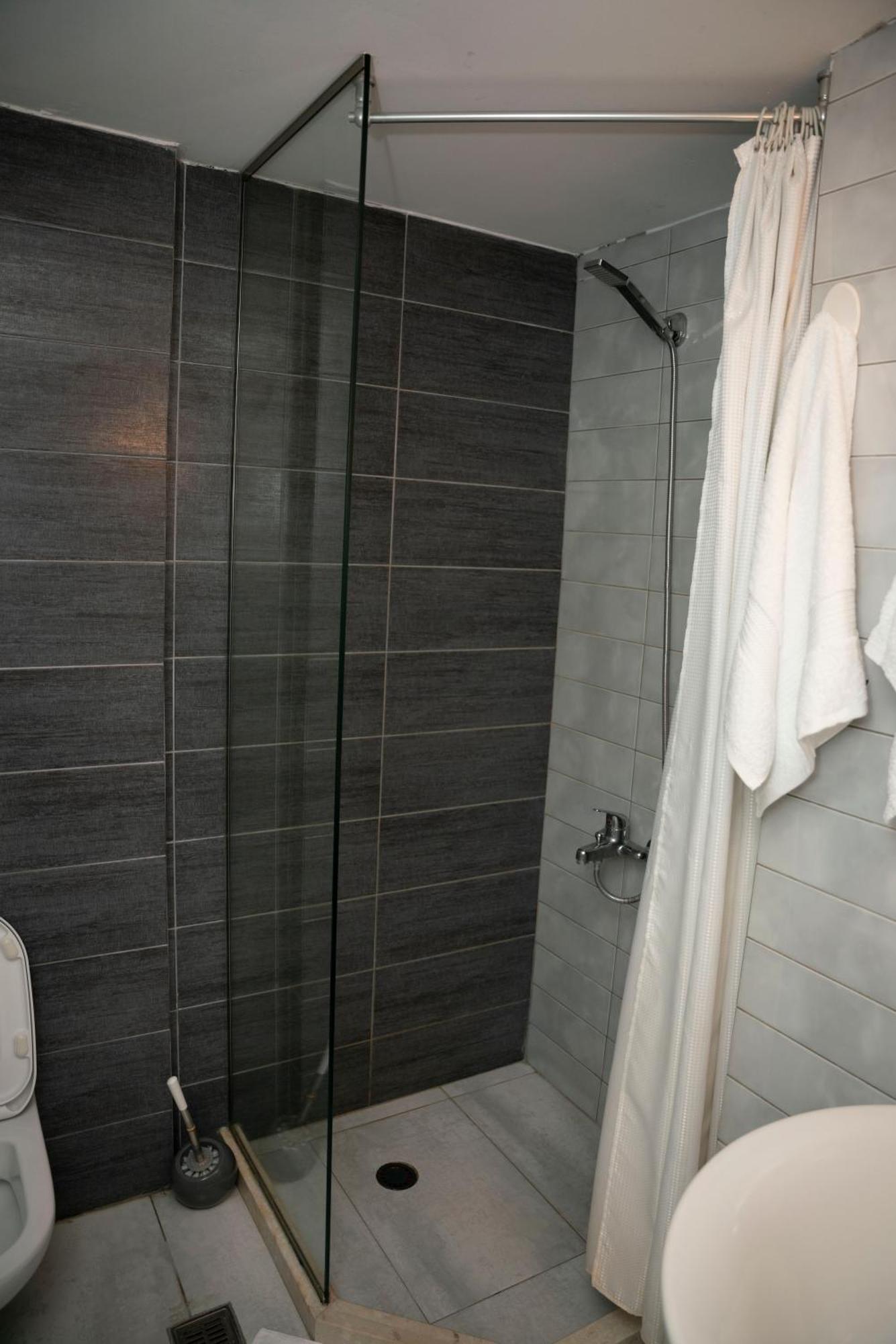 Hotel Pernoca Durrës Eksteriør bilde